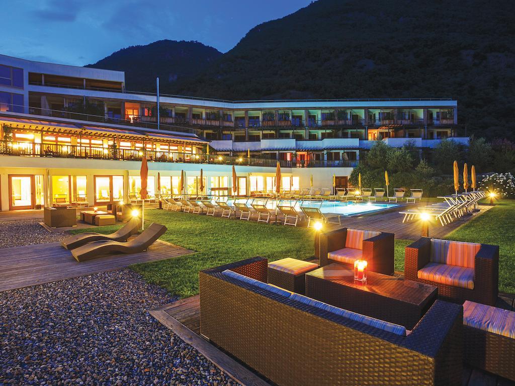 Biohotel Theiner'S Garten Lana Exteriör bild