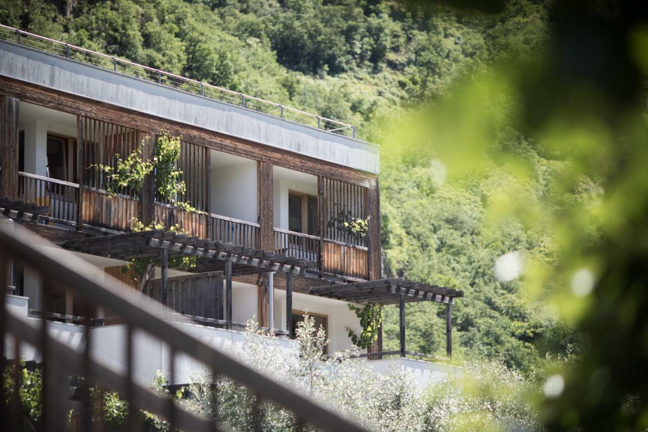 Biohotel Theiner'S Garten Lana Exteriör bild