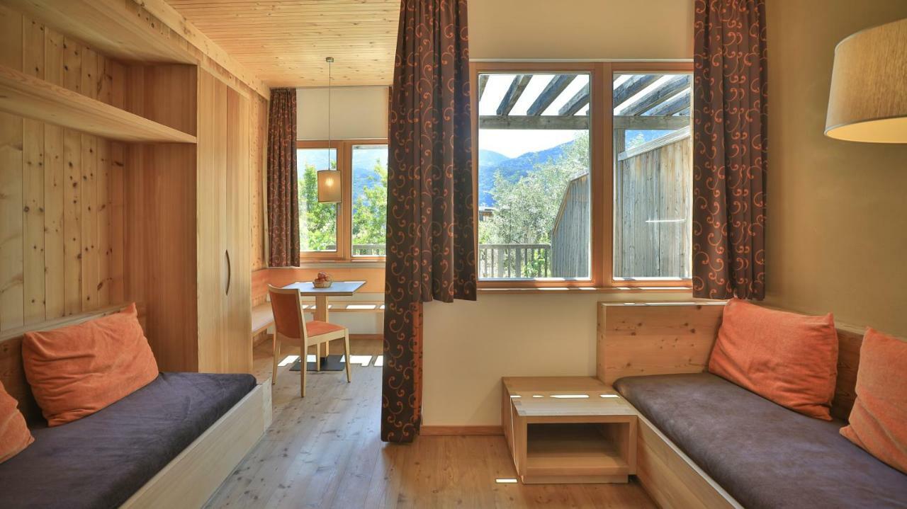 Biohotel Theiner'S Garten Lana Exteriör bild